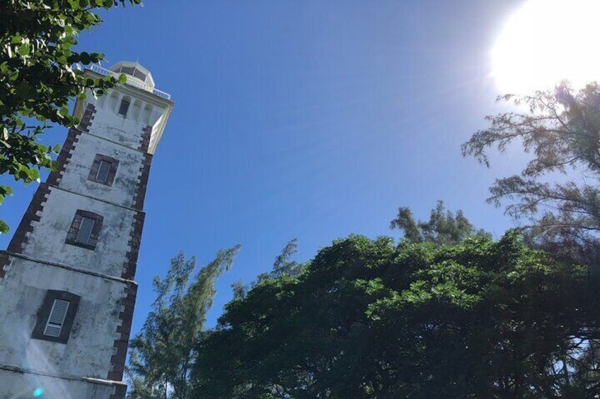 Point Venus: Lighthouse