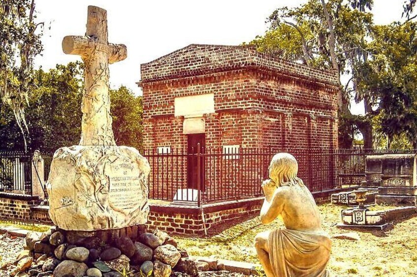 Ladies of Laurel Grove Women's History Tour