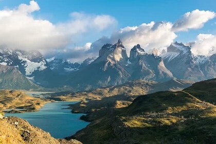 Private Tour: Torres del Paine National Park and Milodon Cave with Lunch