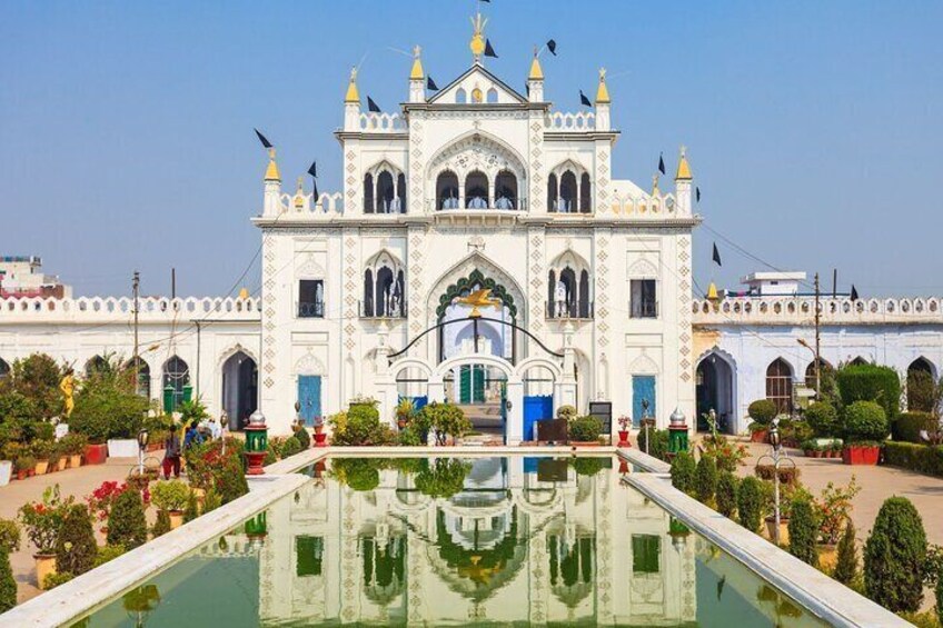 Heritage & Cultural Walk of Lucknow (2 Hours Guided Walking Tour)