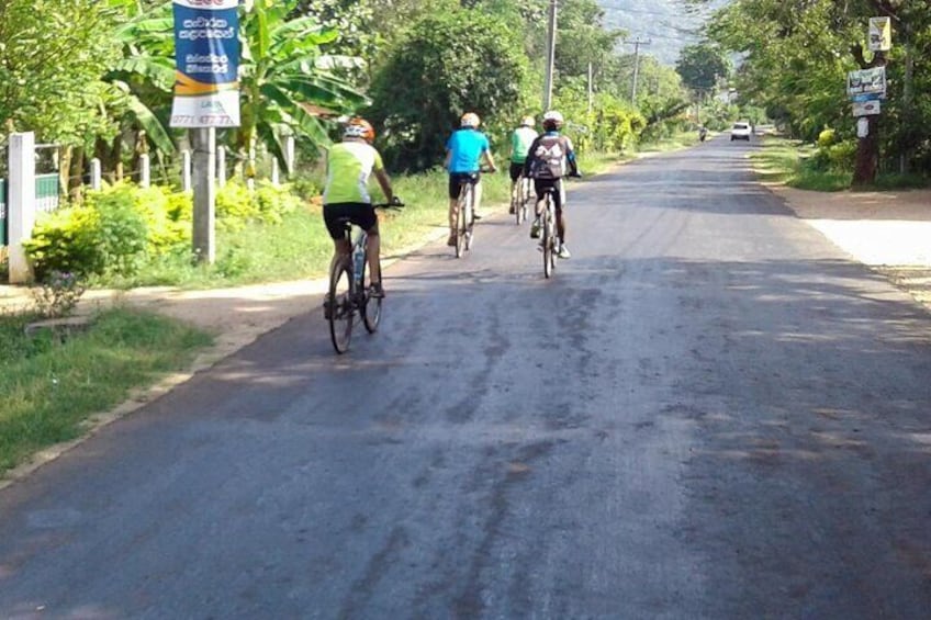 ella-cycling-ella