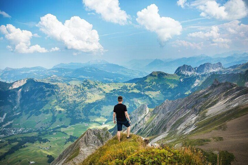Touristic highlights of Interlaken on a Private half day tour with a local