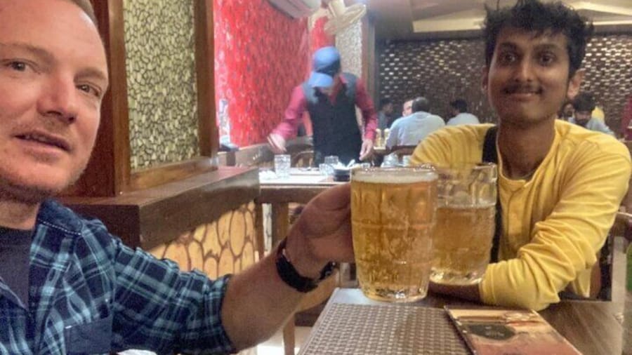 Pub Crawl Lucknow