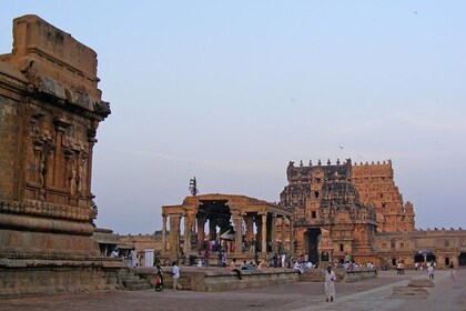 Excursión de un día a Thanjavur (visita turística guiada en coche desde Mad...