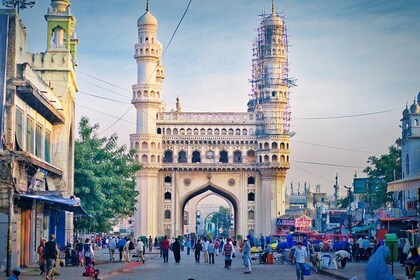 Heritage & Cultural Walk of Hyderabad (2 Hours Guided Walking Tour)