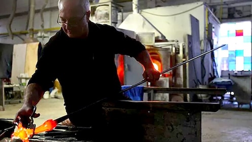 Visite de la fabrique de verre de Murano et atelier pratique