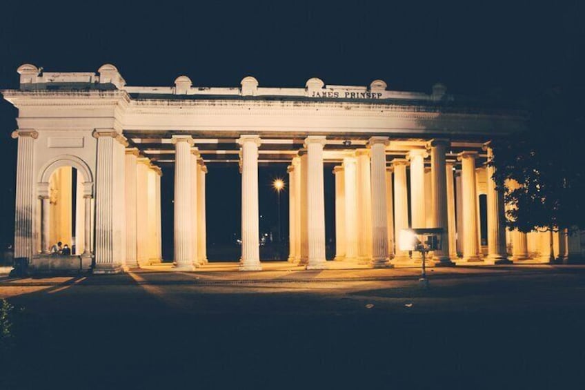 Kolkata Colonial Walk (2 Hours Guided Walking Tour)