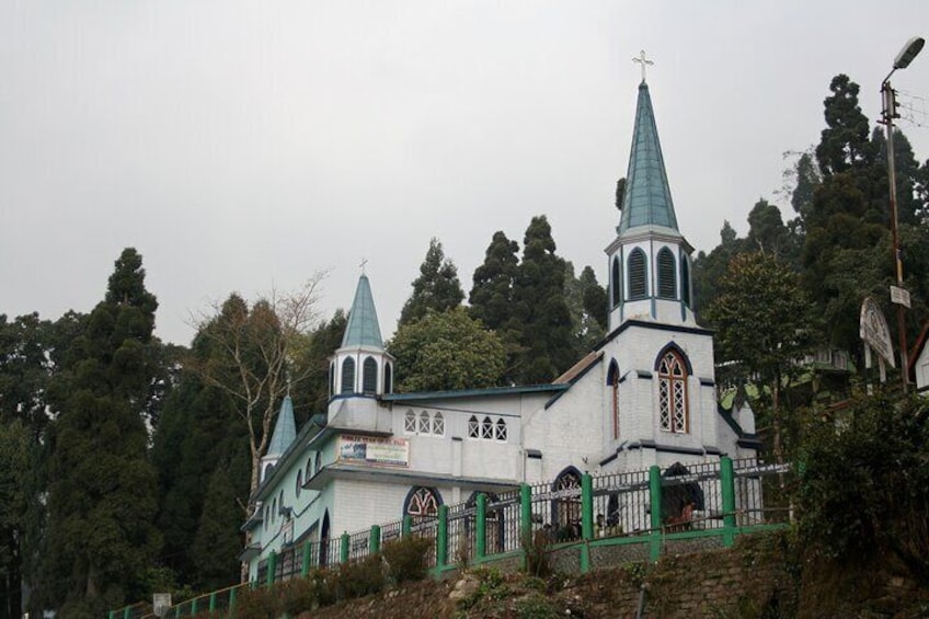 Best of Darjeeling (Guided Halfday Sightseeing Tour by Car)