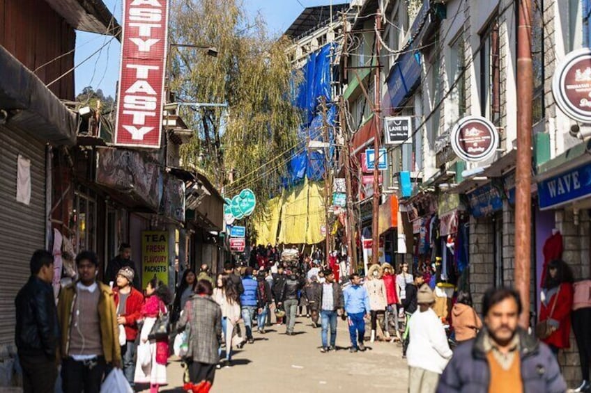 Heritage & Cultural Walk of Darjeeling (2 Hours Guided Walking Tour)