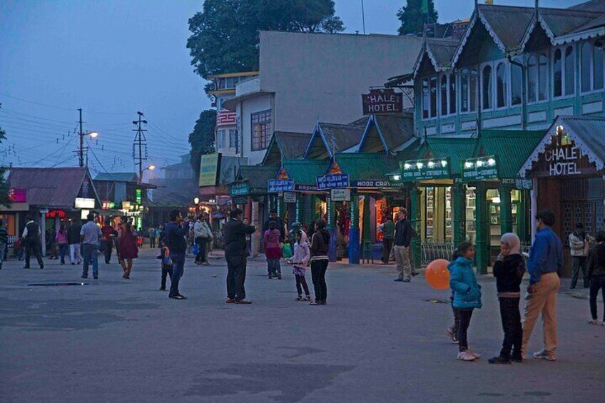 Heritage & Cultural Walk of Darjeeling (2 Hours Guided Walking Tour)