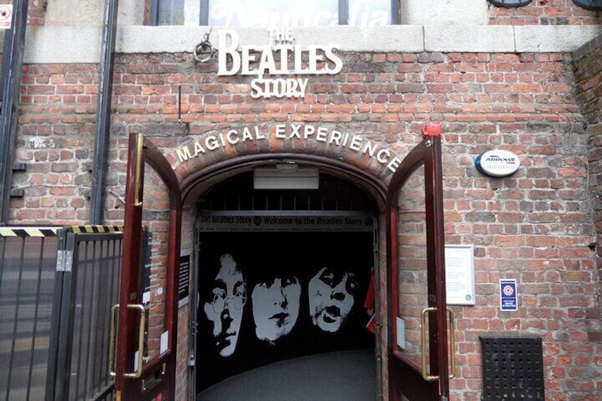 Liverpool and Beatles private walking tour