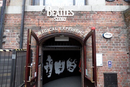 Liverpool and Beatles private walking tour