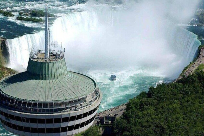 Toronto, Niagara Falls & Thousand Islands 3–DAY Trip