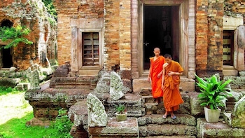 One Day Private Guide Tour to Phnom Da & Phnom Chisor