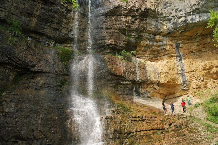 Iskar Gorge Trek, Skaklia Waterfall and Cherepish Monastery Tour from Sofia