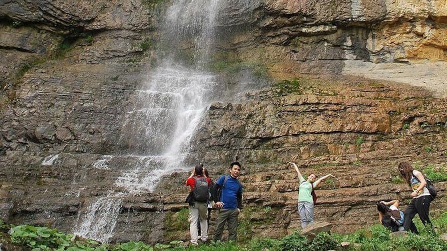Skaklia Watefall