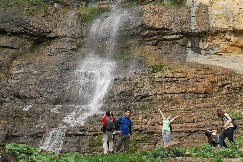 Skaklia Watefall