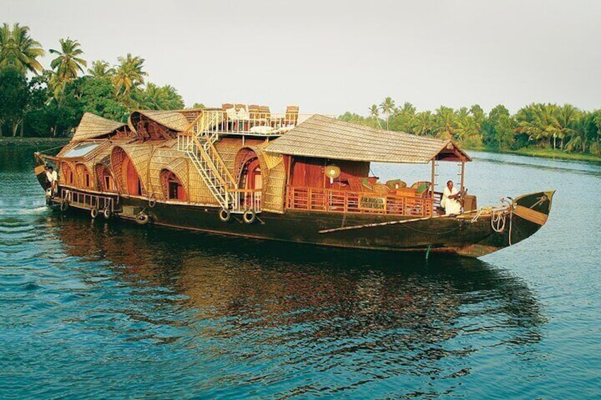 Cochin to Alleppey Backwater Tour (2days)