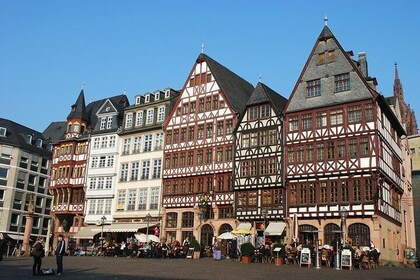 Private tour of the best of Frankfurt - Sightseeing, Food & Culture with a ...