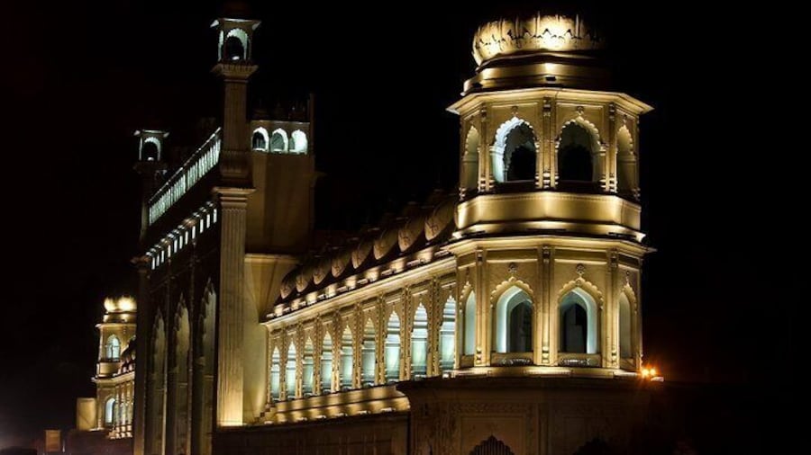 Night Walk Lucknow