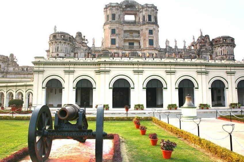 Colonial Walk of Lucknow (2 Hours Guided Walking Tour)
