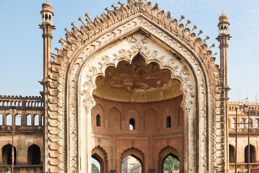 Colonial Walk of Lucknow (2 Hours Guided Walking Tour)