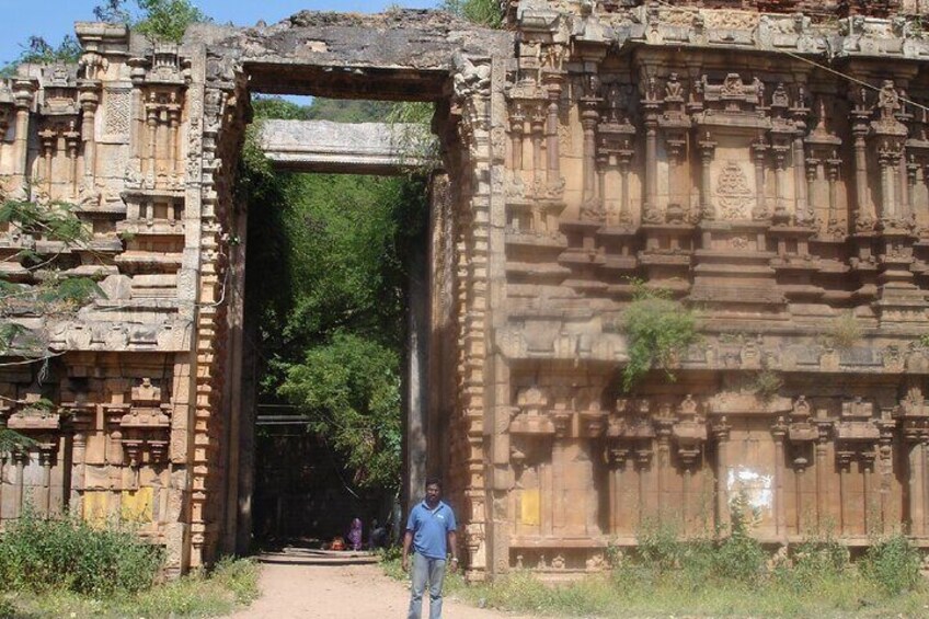 Nature & Spiritual Trails of Madurai (2 Hours Guided Walking Tour)