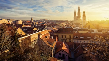 City Walking Tour