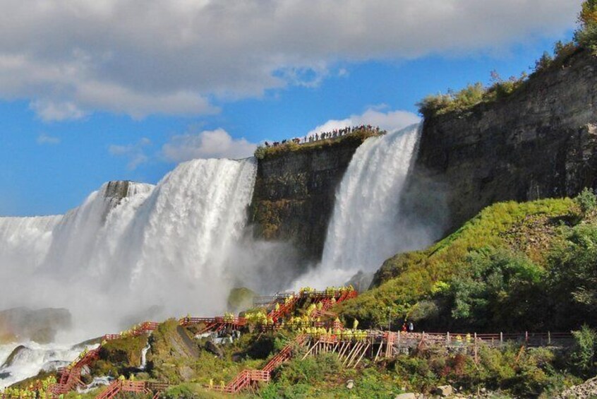 Ultimate Niagara Falls USA Tour with Helicopter Ride and Lunch