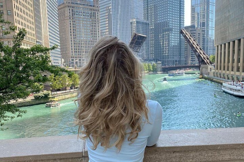 Chicago Instagram Walking Tour (Private & All- Inclusive)