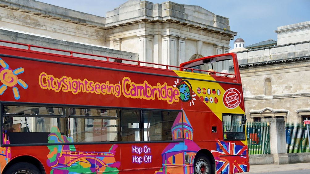 Hop-On Hop-Off bus in Cambridge