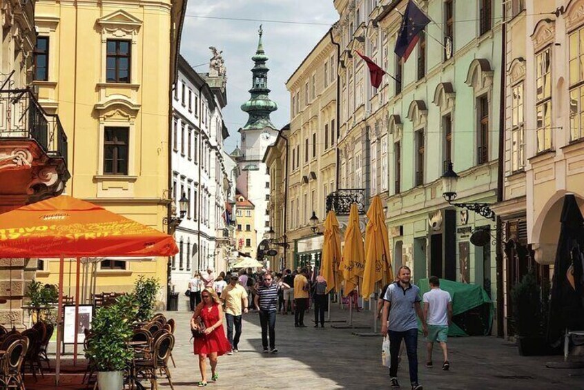 Discover Bratislava in 60 Minutes with a Local