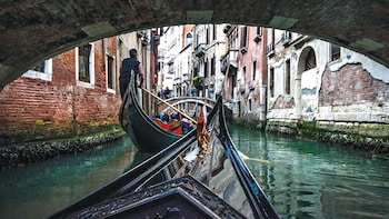 Shared Gondola Experience