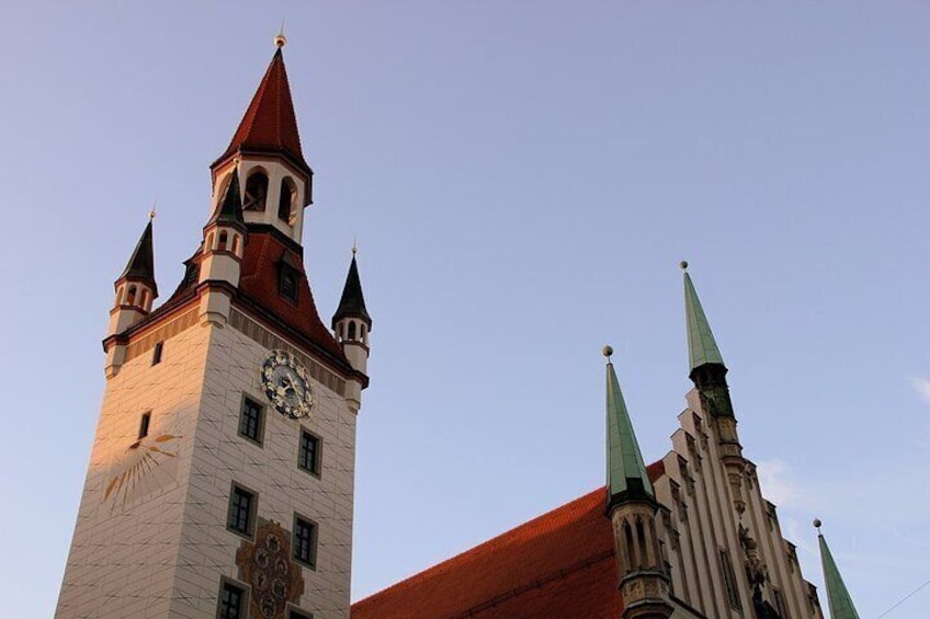 Munich: 5 Top Churches and Old Town with Private Guide