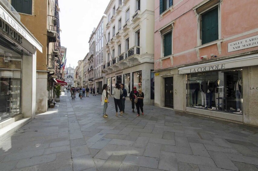 Discover Venice Walking Tour