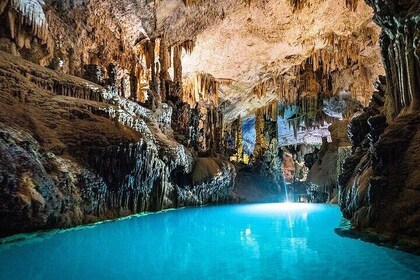 Small Group Tours to Jeita Grotto and Byblos with tickets