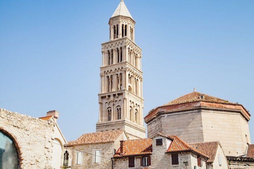 Private tour of the best of Split- Sightseeing, Food & Culture with a local