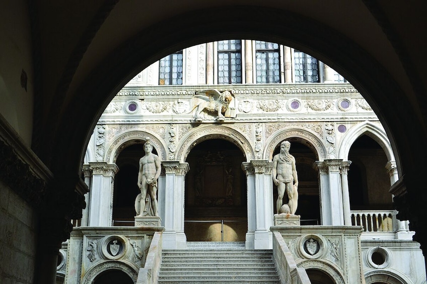 Guided Tour of the Doge's Palace with Skip-the-Line Entrance