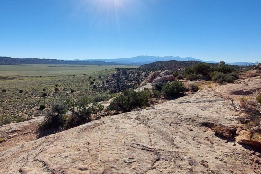 Guided Hike Through the Hidden Side Of Arches National Park