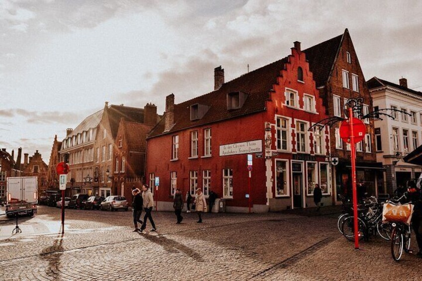 The Instagrammable Spots of Bruges with a Local