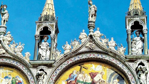 Balade en gondole et accès prioritaire à la basilique Saint-Marc