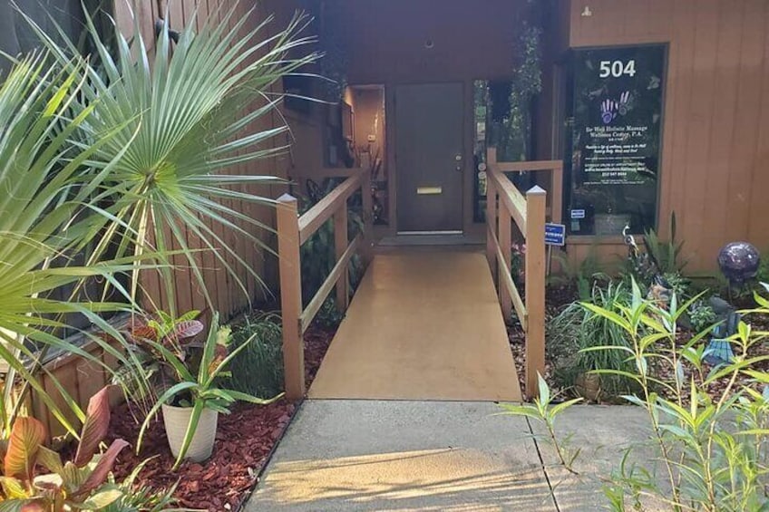 Font Entrance Be Well Holistic Massage Wellness Center, P.A.