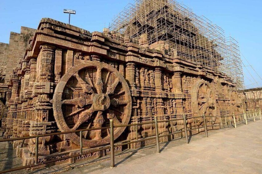 Day Trip to Konark (Guided Private Sightseeing Experience from Bhubaneswar)