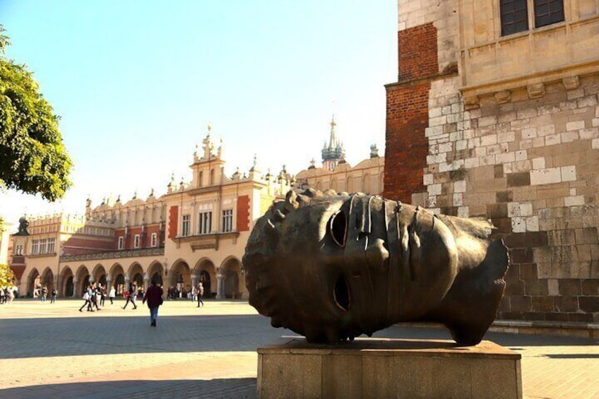 Krakow's Essential Tour of the Old Town and Wawel Castle