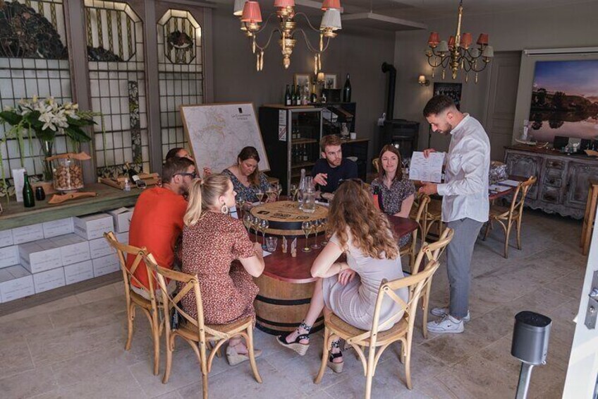 Afternoon Champagne visit & tasting class near Epernay