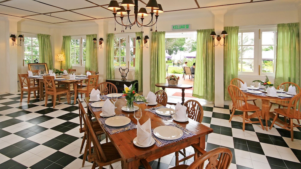 Private Penang Hill & High Tea at David Brown's Restaurant