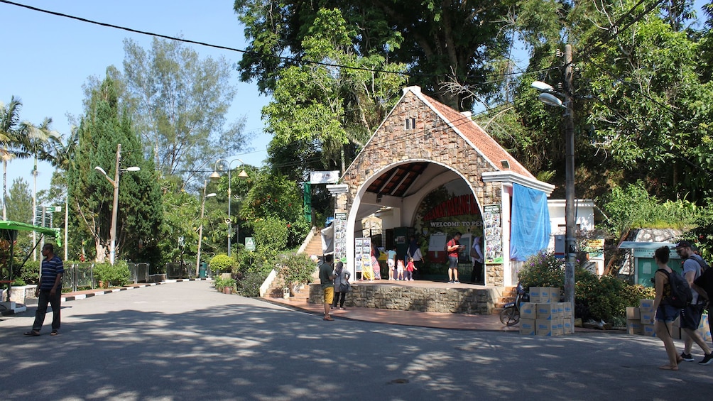 正在顯示第 2 張相片,共 8 張。 Private Penang Hill & Temple Tour