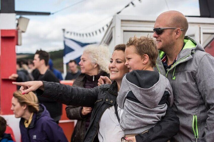 1.5 hour Firth of Forth Sightseeing cruise