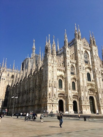 Milan Highlights Walking Tour