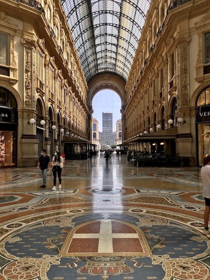 Milan Highlights Walking Tour